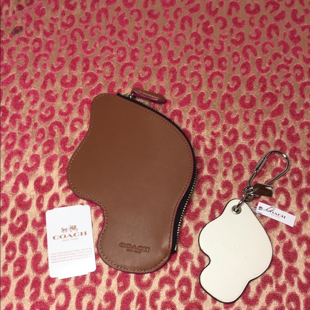 🟣 2 COACH MUSHROOM COIN PURSE BAG & KEY FOB. This listing is for 2 items. - Picture 4 of 8